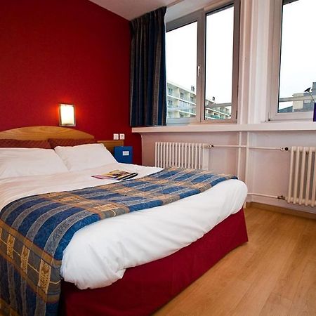 Les Messines Apparthotel Metz Habitación foto