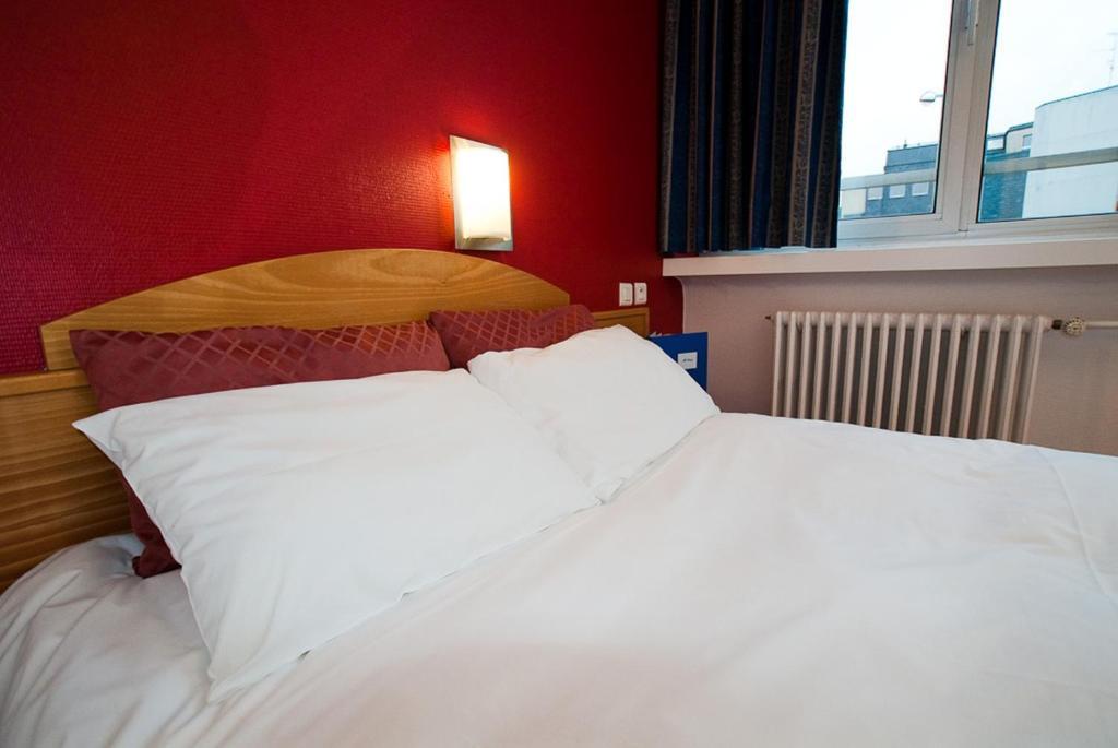 Les Messines Apparthotel Metz Habitación foto